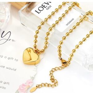 18k gold heart pendant necklace 3D love non tarnish 17.5” long ad…